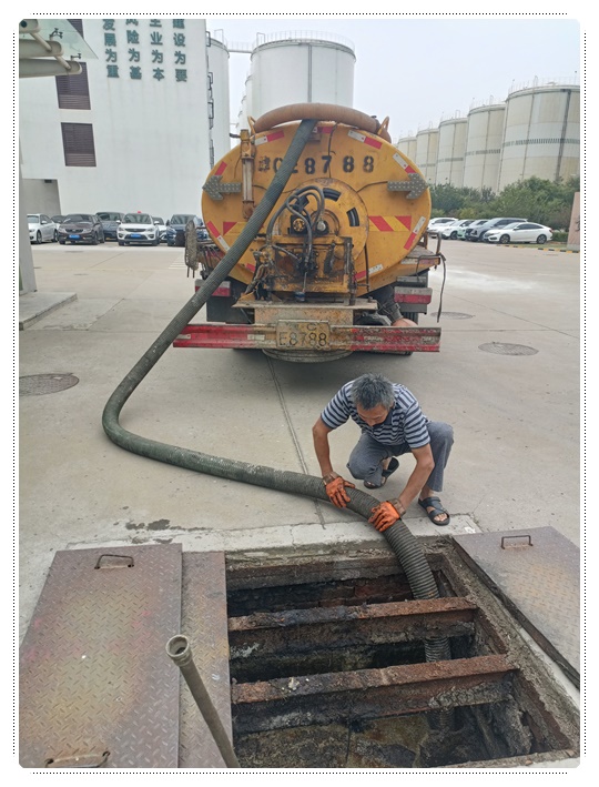 栖霞隔油池清掏